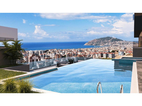 Luxurious Villas with Stunning Sea Views in Alanya - Смештај