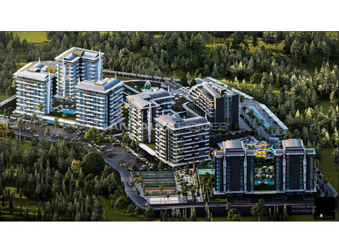 Luxury Apartments in a Complex with Hotel Amenities in… - Housing