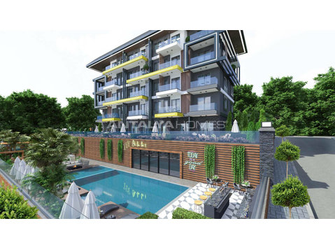 Luxury Real Estate Close to Dim River and Beach in Alanya - Bolig