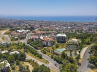 Luxury Real Estate with Swimming Pool in Alanya Center - Ακίνητα