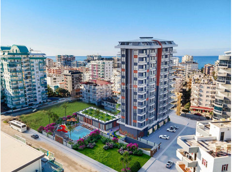 New Build Real Estate in Complex with Sea View in Alanya - Immobilien