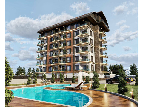 Practical Real Estate in a Complex with Pool in Demirtas… - Bolig