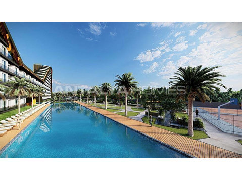 Real Estate in a Unique Luxe Complex in Altintas Antalya - Housing