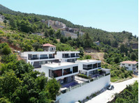 Sea and Nature-View Houses with Pools in Alanya - Housing
