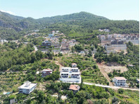 Sea and Nature-View Houses with Pools in Alanya - Housing