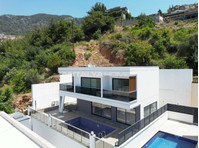 Sea and Nature-View Houses with Pools in Alanya - Housing