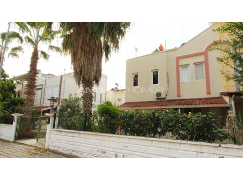 Semi-Detached Furnished Villa for Sale in Belek Antalya - Immobilien