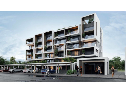 Spacious Apartments on the Main Road in Antalya Altıntas - Housing