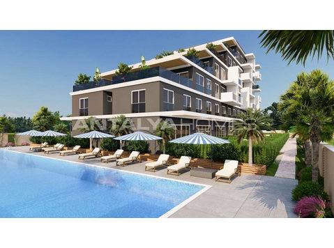 Special Design Flats in Altintas Antalya - Asuminen