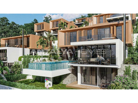 Villas in Alanya Tepe with Private Swimming Pool - Housing