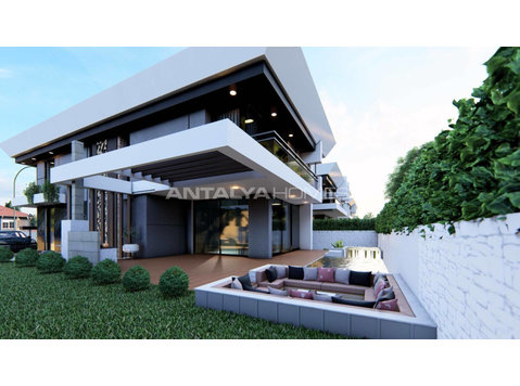 Villas with 4 Bedrooms and Luxury Design in Antalya… - Bolig