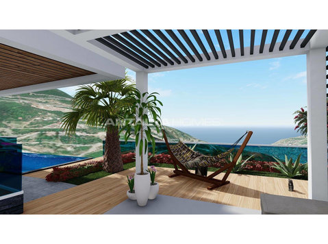 Villas with Infinity Pools and Private Gardens in Alanya - Residência