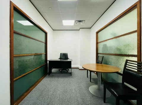 Coherent Workspace with Outstanding Amenities - Офис/коммерческие помещения