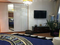 private large room full sea view in marina walk - Комнаты