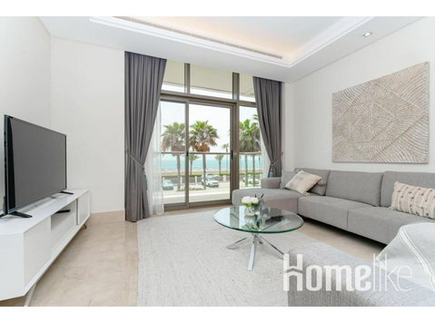 Dream Vacation 2 Bedroom in The 8, Palm Jumeirah - Dzīvokļi