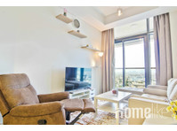 Furnished 1 BR with Open View - Căn hộ