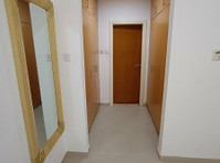 Master bedroom with attached full bathroom, 27-3-24 - Apartman Daireleri