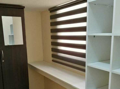 Loft Bed Type with Big Window and Cabinet 27-3-24 - Aluguel de Temporada