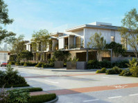 villa townhouse for sale off-paln in Dubai jumeirah golf