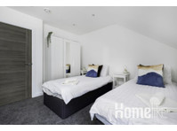 Bright 2bed Apartment in Worksop - Apartman Daireleri