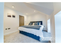 Spacious & Modern 2-Bedroom House in Worksop - Apartmani