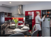Gold Plus En-suite Serviced Apartment in Leicester - Appartements