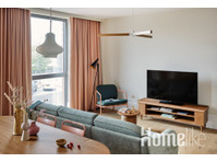 Geräumiges Apartment mit 2 Schlafzimmern in Eddington - Wohnungen