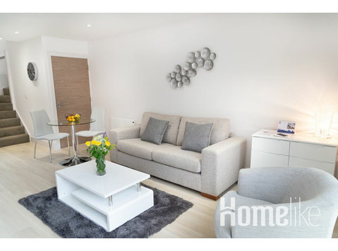 Stylish one bedroom duplex in Cambride - 아파트