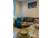 Super Cosy Apartment in The Heart Of Chelmsford - Станови