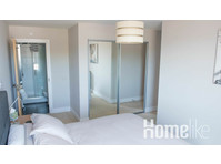 2 chambres / 2 salles de bain avec vue sur le front de mer… - Appartements