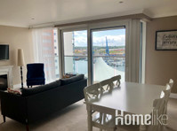 2 Bed / 2 Bath for 4 people at  Waterfront Views with… - Apartamentos