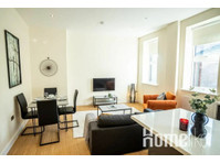 Charming two bedroom apartment - Apartments