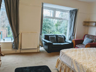 Rent a Room in Chester - Woning delen