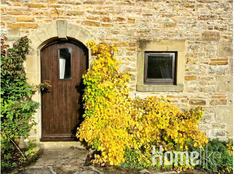 Lovely Two-Bedroom Cottage in Alston - Apartments