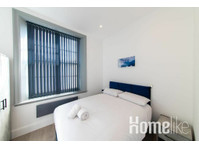 1 Bedroom apartment in Queen Avenue - Apartments
