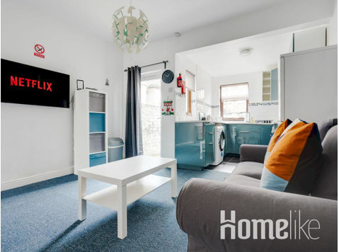Anfield Cozy Home Réductions sur le parking gratuit - Appartements