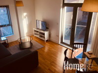 Charming bright apartment in prime location w parking - شقق