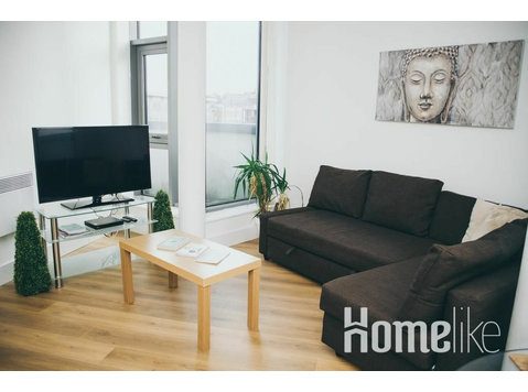 Lovely 2 BR penthouse apartment  in the centre of Liverpool - اپارٹمنٹ