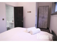 Modernes Apartment mit 2 Schlafzimmern und eigenem Bad in… - Wohnungen