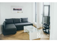 Stunning 2 BR penthouse apartment  in the centre of… - 아파트