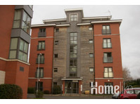 Modern 2 bedroom apartment Bailey Court - Byty