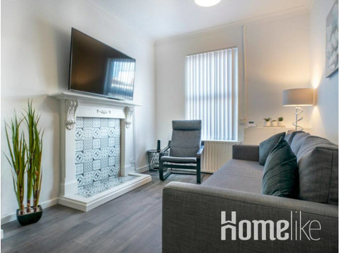 McCracken's Townhouse - 10 Min Walk to City Centre - Апартмани/Станови