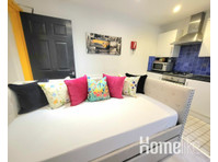 Sensational Stay Apartments- Adelphi Suites 1 - דירות