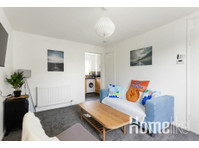 Lovely 2 Bedroom House Edinburgh - Korterid