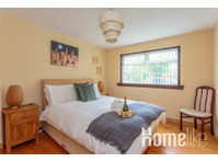 Lovely apartment by the Hillwood Park-Free Parking - 아파트