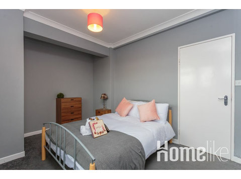Stunning 3 bed apartment Edinburgh - アパート