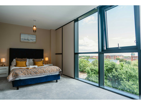 The Glass House VIP Luxury Duplex Stay - For Rent