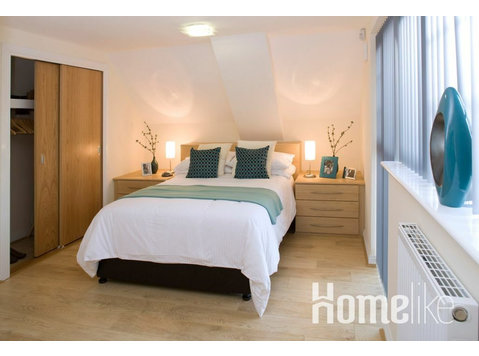 One-Bedroom Apartment in Basingstoke - Apartamentos