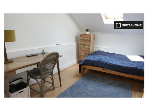 Lambeth, Londra'da 2 yatak odalı daire kiralık rahat oda - Kiralık