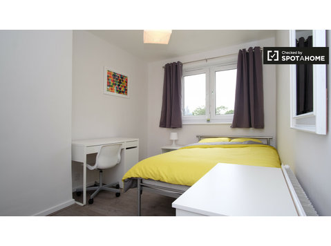 Quarto para alugar em Apartamento com 4 quartos em Bethnal… - Aluguel